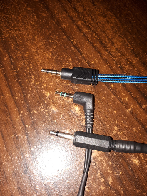 Three types of 3.5mm connectors
