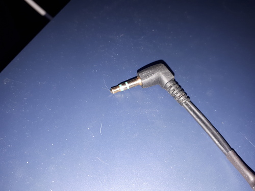 A salvaged 3.5mm connector